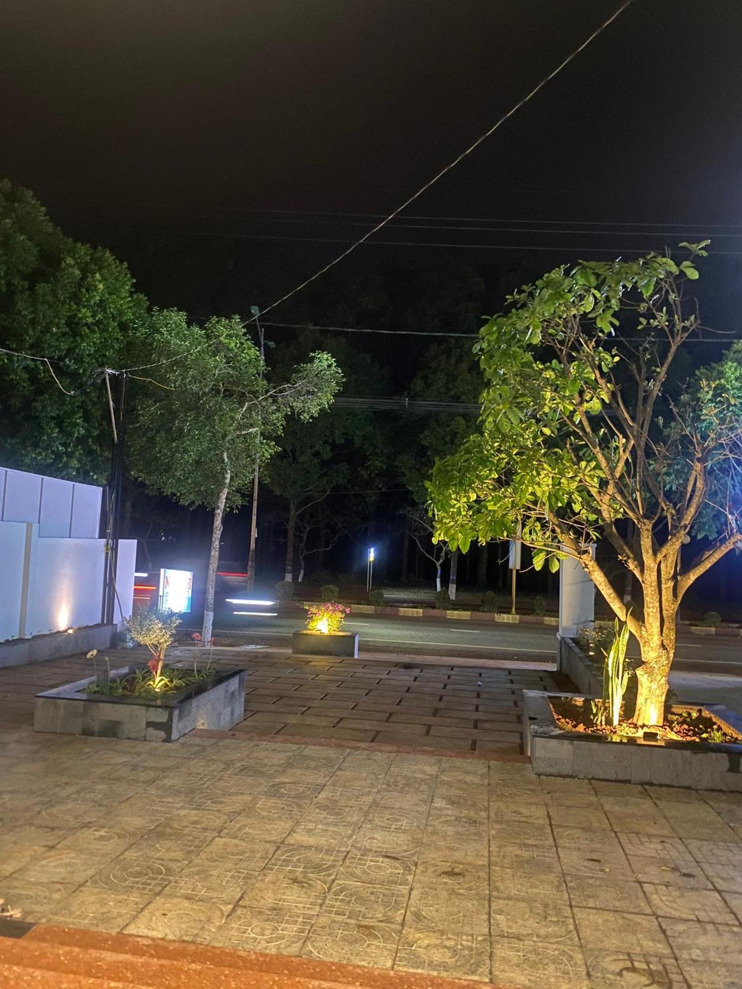 Khoi Dai Hotel Buôn Ma Thuột Dış mekan fotoğraf